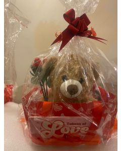 VALENTINES GIFT BASKET AND MOVIES SET 